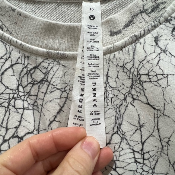 Lululemon perfectly oversized crew terry cloth sweatshirt NWOT - Picture 2 of 4